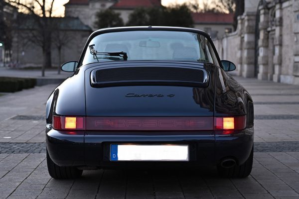 porsche_964_C4_005